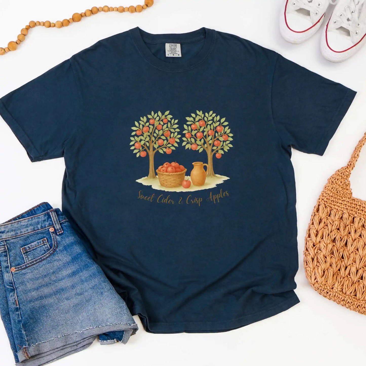 Sweet Cider & Crisp Apples